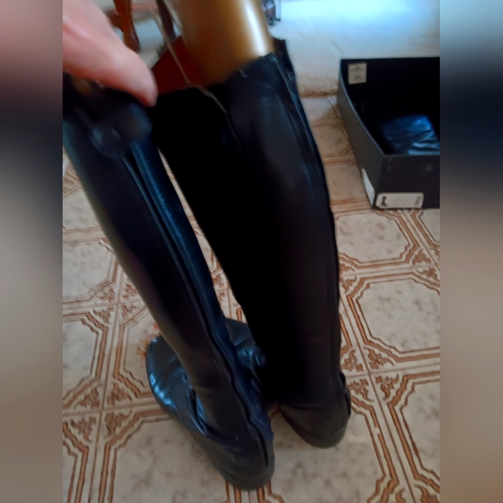 Equestrian hunter jumper boots size 9